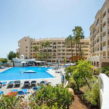 Lovely Communal Heated Pool Los Cristianos (Tenerife)